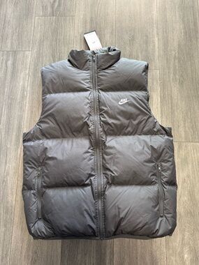 Nike Sportswear Club Therma-FIT Gray Puffer Down Vest Men's Medium M IB2977-068